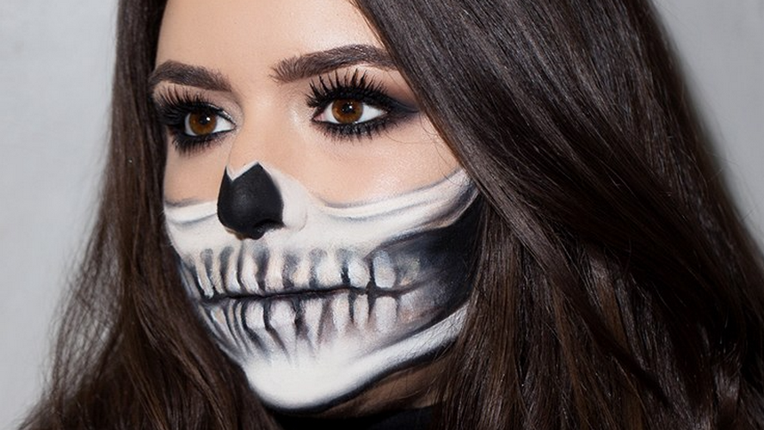 Straightforward Skeleton Make-up Tutorial: Good Half Cranium How-To